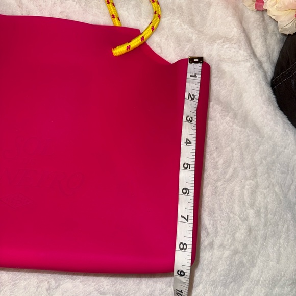 NWOT Sol de Janeiro Vibrant Pink Tote with Yellow Rope Handles - Picture 5 of 7